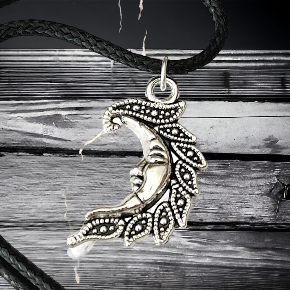 5 For $25💫Alternative Silver Celestial Crescent Moon Pendant